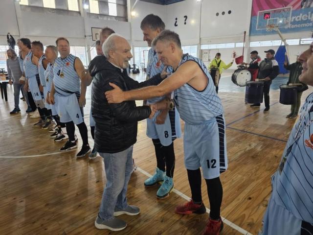 Podelitev - predsednik Fimbe g. Lamas